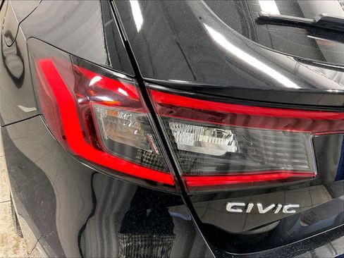 Used 2024 Honda Civic Sport image 33