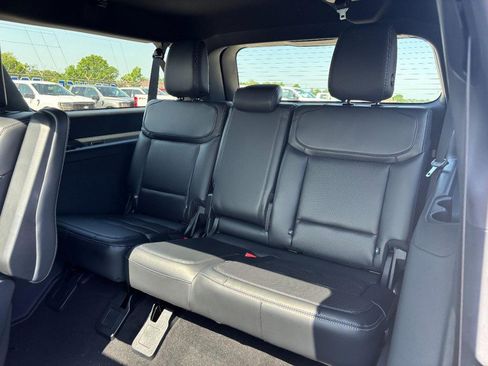 New 2026 Ford Expedition Max Platinum w/ Stealth Appearance Package AWD/4WD image 12