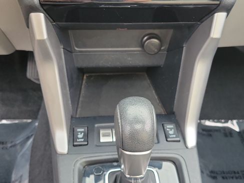 Used 2016 Subaru Forester 2.5i Touring w/ Eyesight & Navigation System AWD/4WD image 22