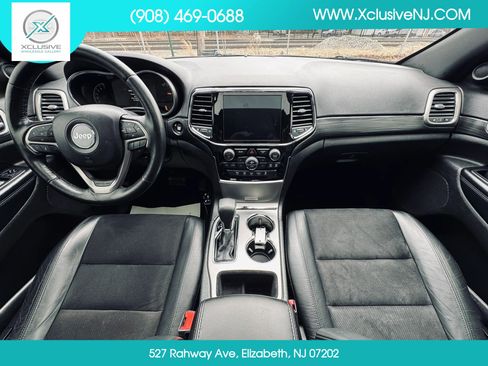 Used 2020 Jeep Grand Cherokee Altitude image 18
