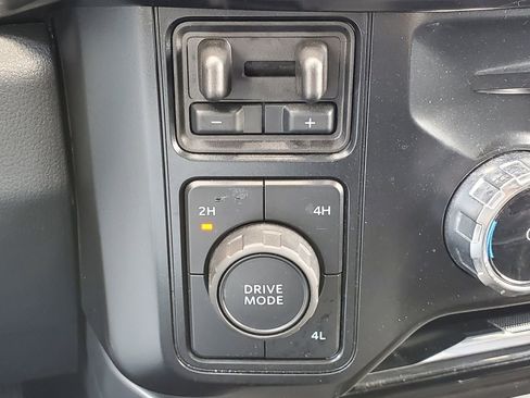 Used 2026 Ford F250 Lariat AWD/4WD image 30