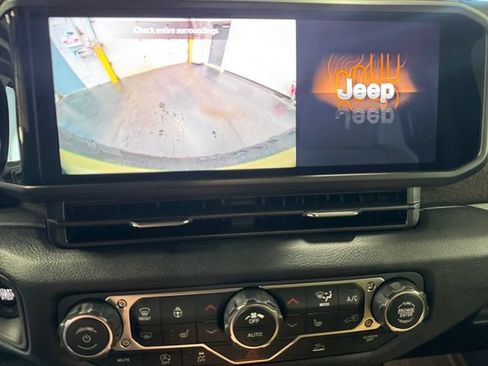 New 2026 Jeep Wrangler Unlimited Sport AWD/4WD image 18