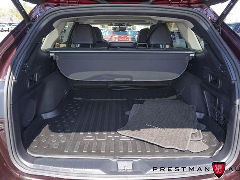 Used 2023 Subaru Outback Limited AWD/4WD image 46