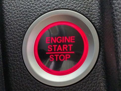 Used 2018 Honda Fit EX image 27