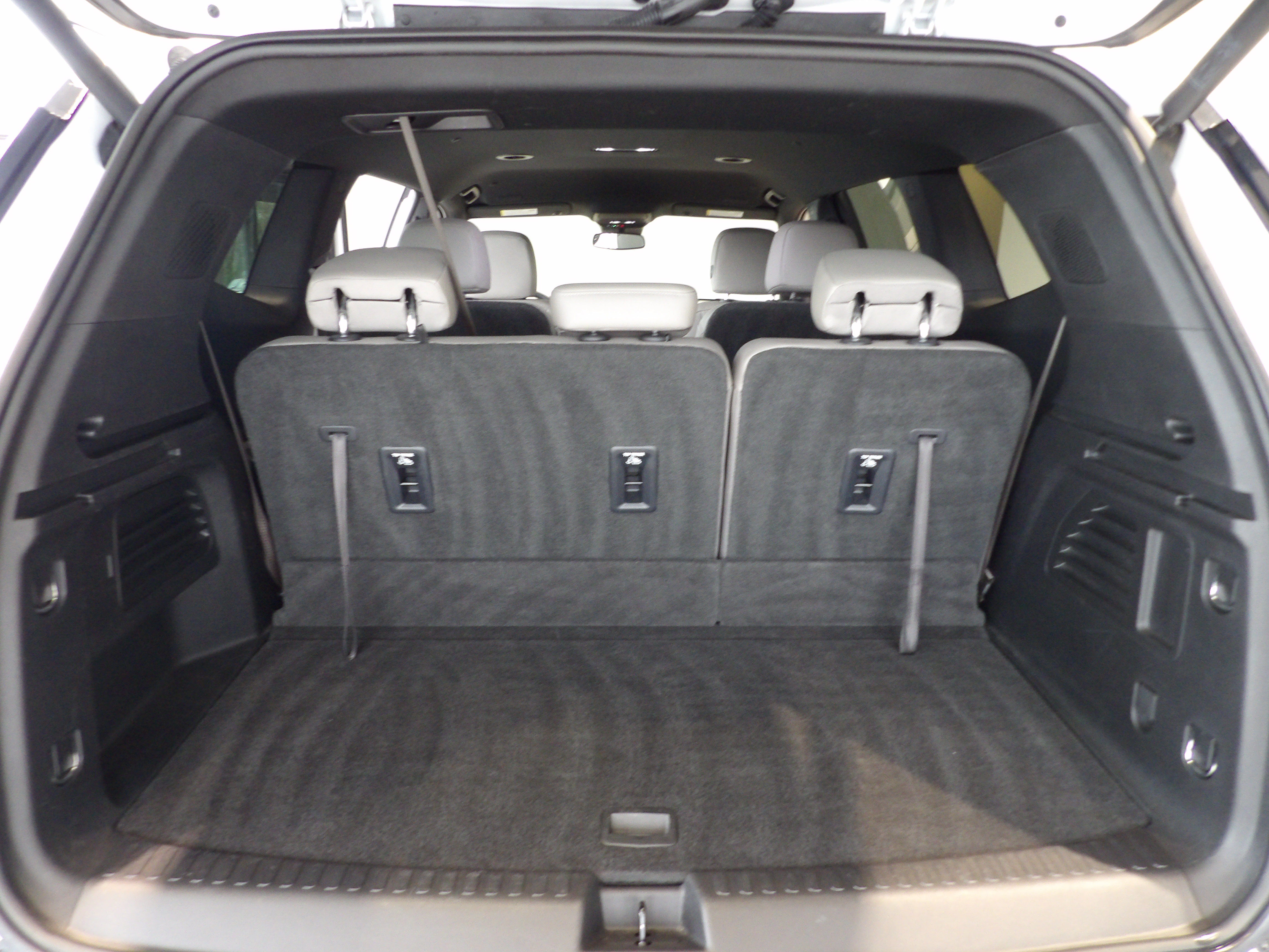 Used 2024 GMC Acadia Elevation w/ Luxury Package AWD/4WD image 20