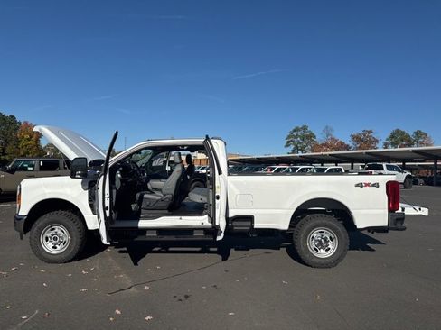 New 2026 Ford F350 XL w/ XL Off-Road Package image 25