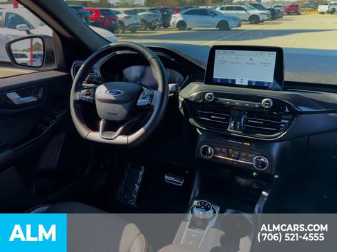 Used 2024 Ford Escape ST-Line image 15