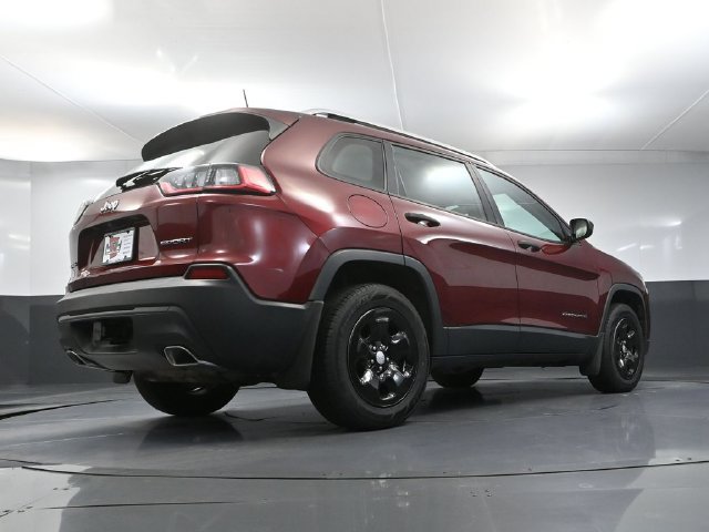 Used 2019 Jeep Cherokee Sport w/ Cold Weather Group AWD/4WD image 41