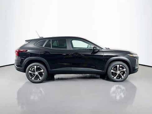 New 2026 Chevrolet Trax RS w/ Sunroof Package image 4