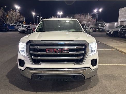 Used 2020 GMC Sierra 1500 SLE w/ SLE Value Package image 3