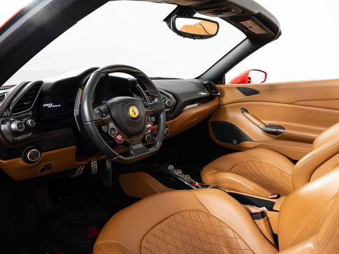 Used 2017 Ferrari 488 Spider RWD image 13