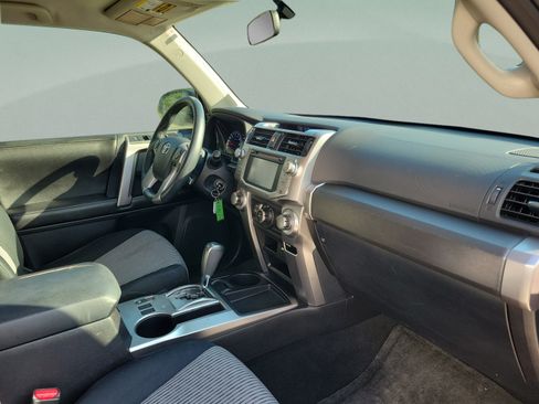 Used 2015 Toyota 4Runner SR5 RWD image 30