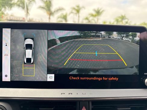 Certified 2024 Toyota Prius Prime Premium w/ Advanced Technology Package FWD image 32