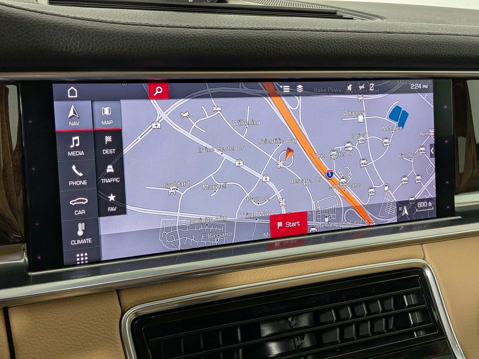 Used 2019 Porsche Panamera 4 AWD/4WD image 18