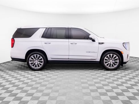 Used 2024 GMC Yukon Denali w/ Denali Reserve Package AWD/4WD image 6