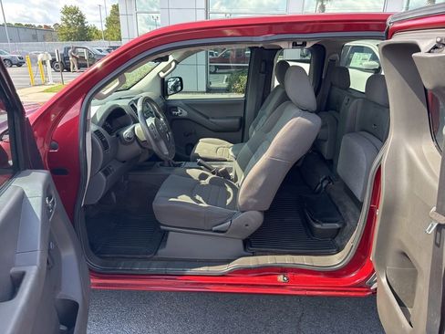 Used 2014 Nissan Frontier S w/ S Preferred Package image 14