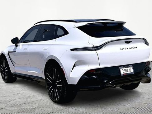 Used 2023 Aston Martin DBX 707 image 11