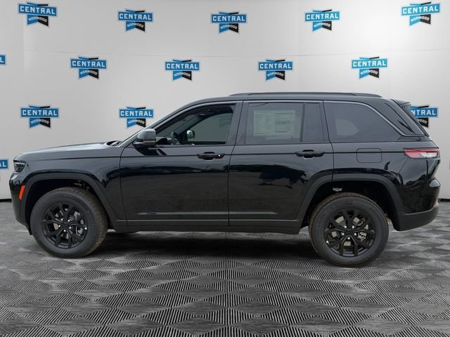 New 2026 Jeep Grand Cherokee Altitude AWD/4WD image 2