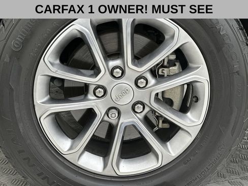 Used 2016 Jeep Grand Cherokee Limited AWD/4WD image 10