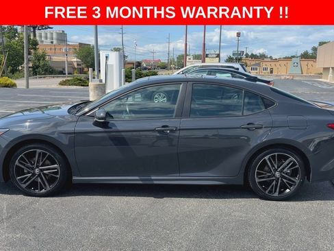 Used 2025 Toyota Camry XSE AWD/4WD image 5