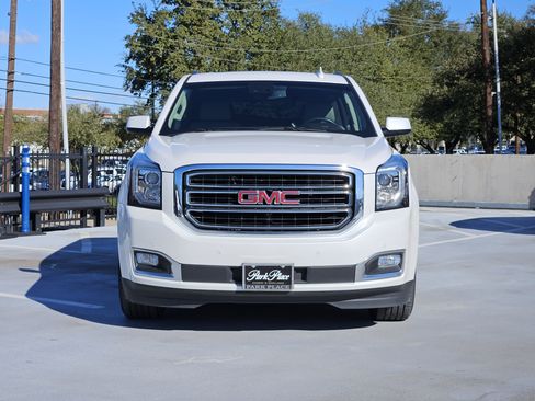 Used 2017 GMC Yukon SLT w/ Open Road Package image 6
