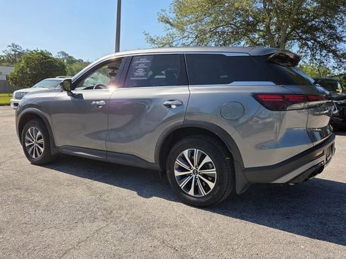 Certified 2025 INFINITI QX60 Pure FWD image 5