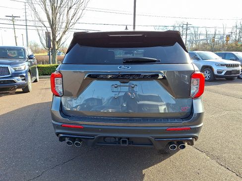 Used 2020 Ford Explorer ST image 5