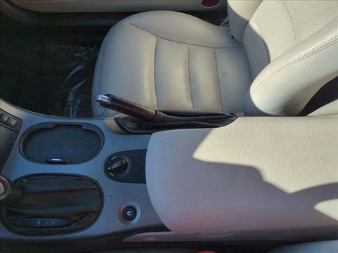 Used 2006 Chevrolet Corvette Convertible w/ Preferred Equipment Group image 15