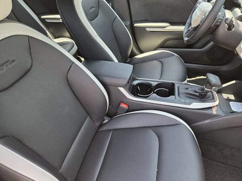 New 2026 Kia K4 EX w/ GT-Line Premium Package FWD image 10