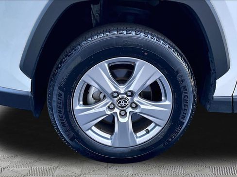 Certified 2025 Toyota RAV4 XLE AWD/4WD image 11