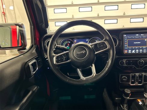 Used 2022 Jeep Wrangler Unlimited Sahara w/ Cold Weather Group image 29