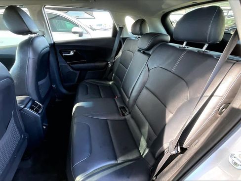 Used 2019 Kia Niro Touring image 20