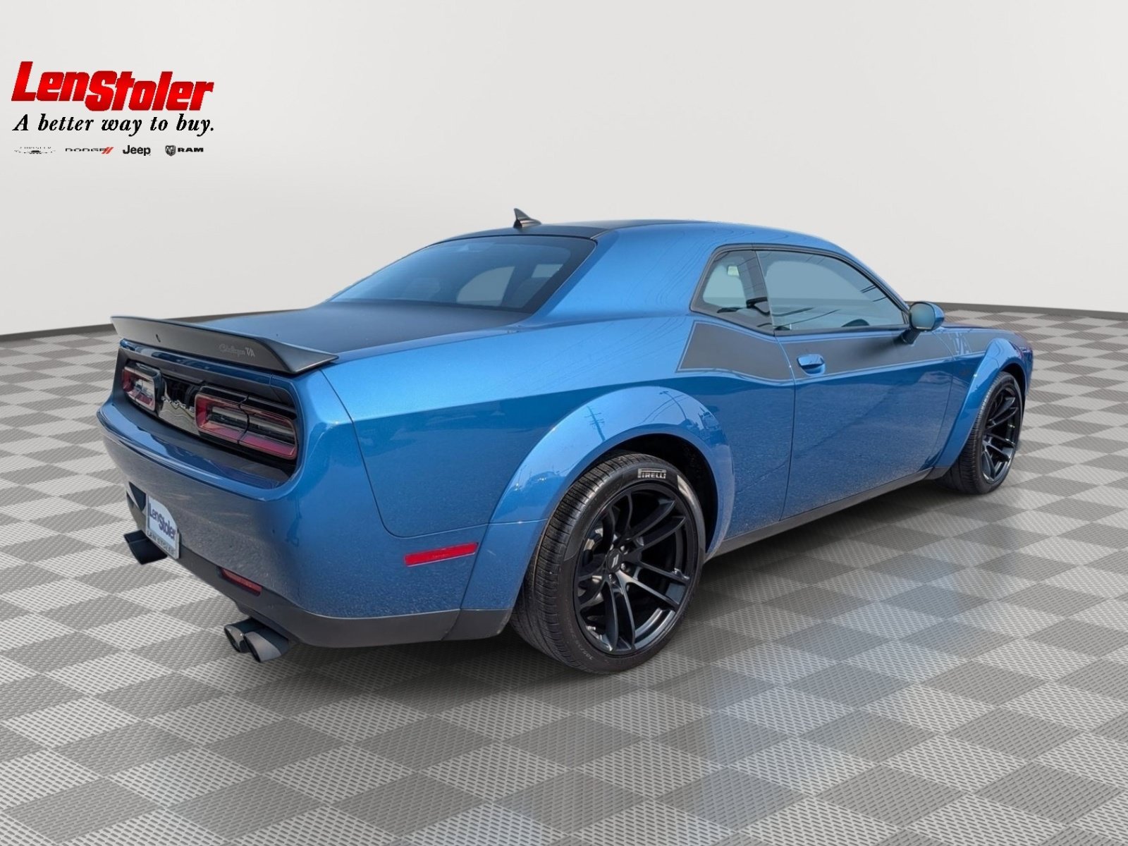 Used 2022 Dodge Challenger R/T Scat Pack RWD image 5