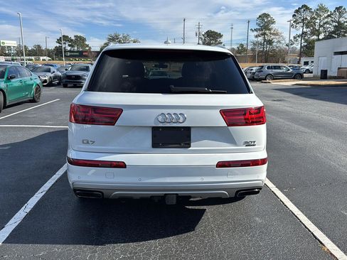 Used 2018 Audi Q7 3.0T Prestige w/ Prestige Package image 7