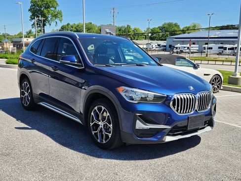 Used 2020 BMW X1 xDrive28i w/ Convenience Package AWD/4WD image 2