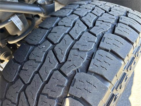 Used 2020 Chevrolet Silverado 1500 LT w/ All-Star Edition image 19