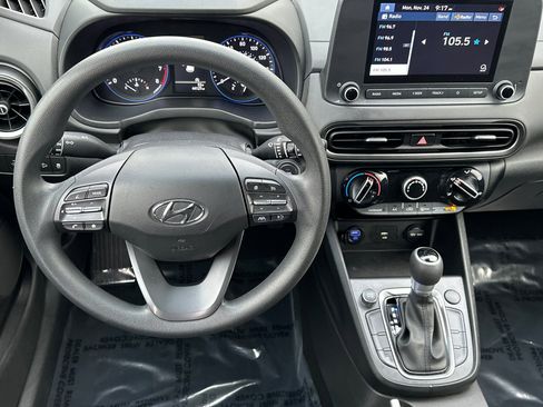 Used 2023 Hyundai Kona SEL image 16