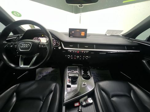 Used 2019 Audi Q7 3.0T Premium Plus AWD/4WD image 18