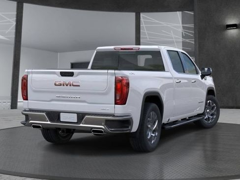 Used 2026 GMC Sierra 1500 SLT w/ SLT Premium Plus Package AWD/4WD image 5