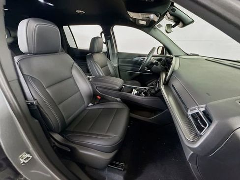 New 2026 Chevrolet Traverse LT AWD/4WD image 32