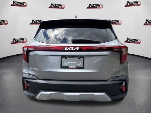 Certified 2024 Kia Seltos LX AWD/4WD image 8