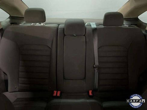 Used 2019 Ford Fusion SE image 65