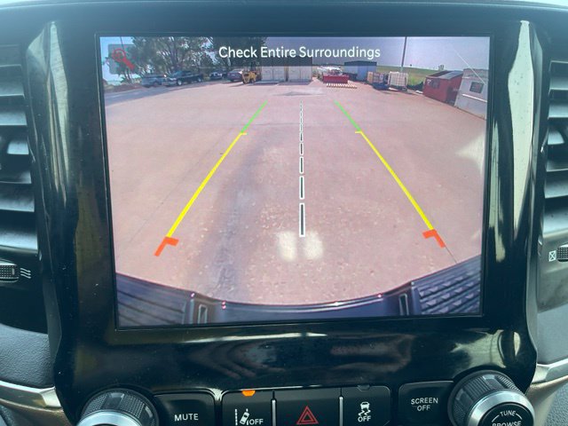 Used 2024 RAM 2500 Laramie w/ Safety Group AWD/4WD image 18