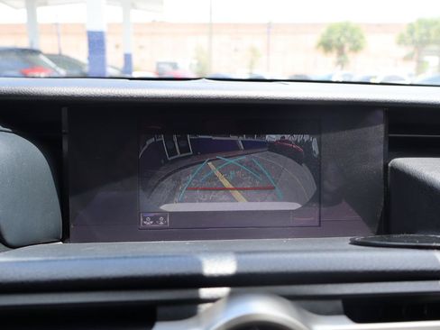 Used 2020 Lexus RC 300 w/ Accessory Package RWD image 22