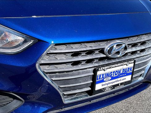 Used 2018 Hyundai Accent SE FWD image 32