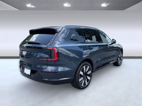 New 2026 Volvo EX90 Ultra AWD/4WD image 9