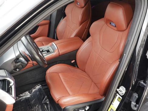 Certified 2023 BMW XM AWD/4WD image 15