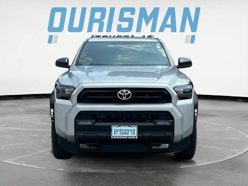 Certified 2026 Toyota 4Runner SR5 AWD/4WD image 2