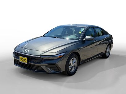 Certified 2026 Hyundai Elantra SE
