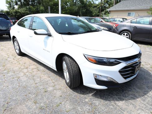 Used 2023 Chevrolet Malibu LS w/ Driver Confidence Package FWD image 4